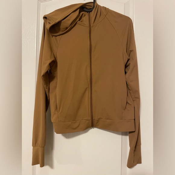 Uniqlo AIRism hoodie size x small - Picture 1 of 4